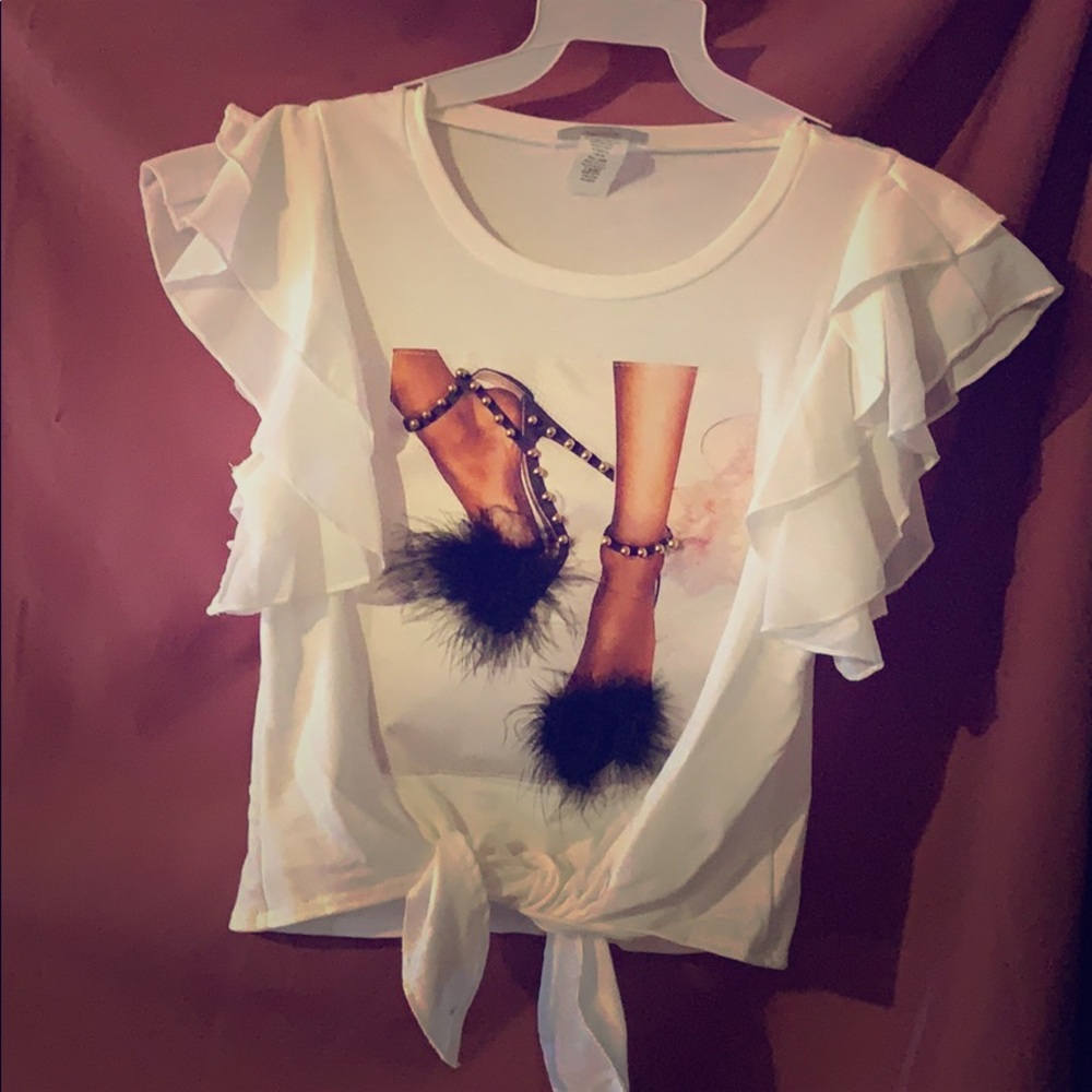 Ruffle top